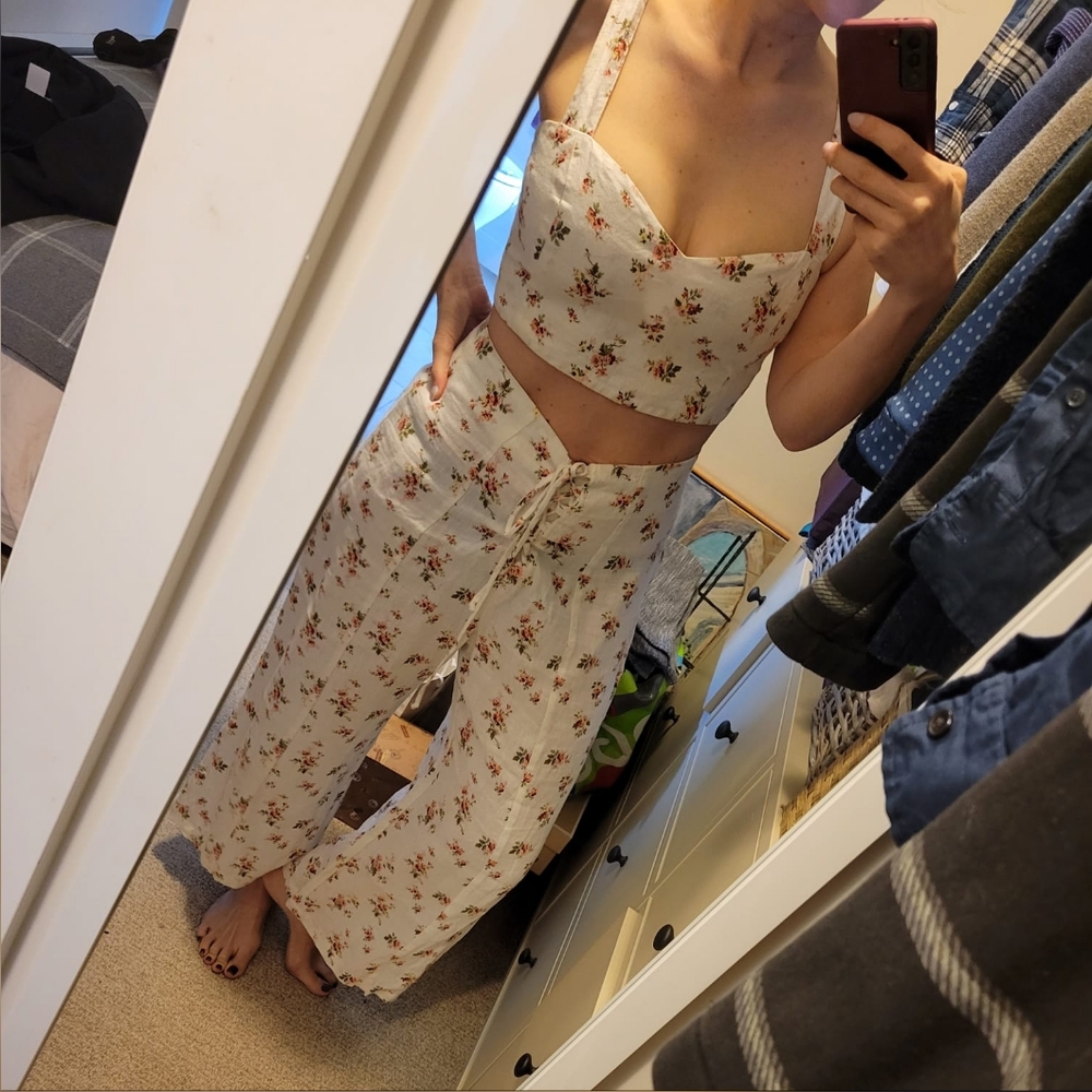 Reformation 2 Piece Linen Set - Lace Front Pants & Cropped Bustier